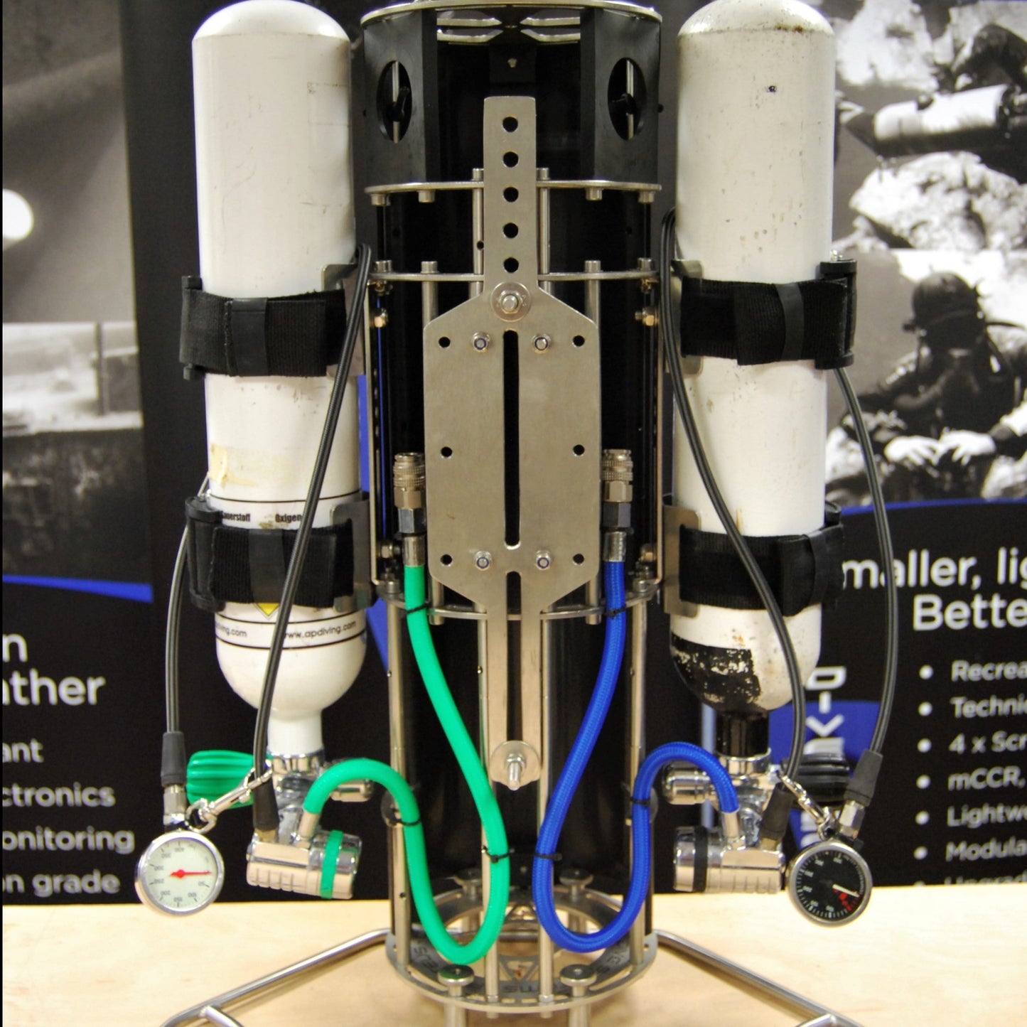 Veles P2 BM mCCR + 2.5kg Mk2 scrubber 'Core'