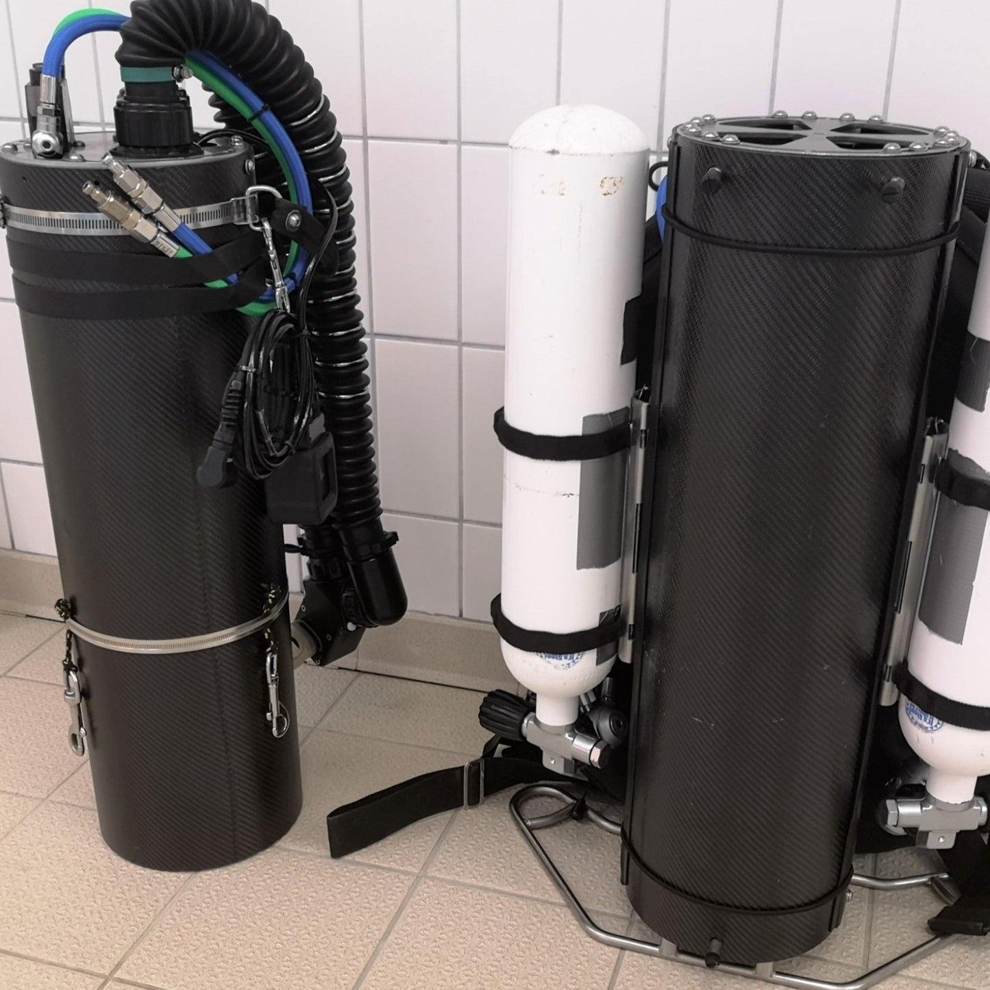 Veles P4 SM eCCR + 2.5kg Mk2 scrubber 'Core'